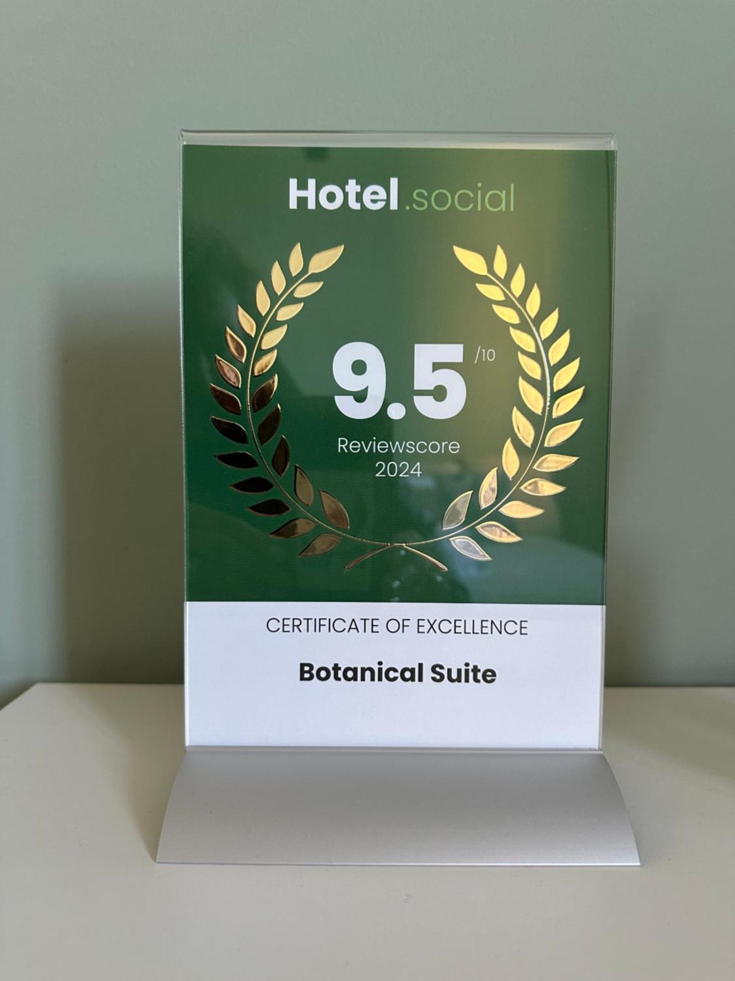 Botanical Suite Bari Ngoại thất bức ảnh